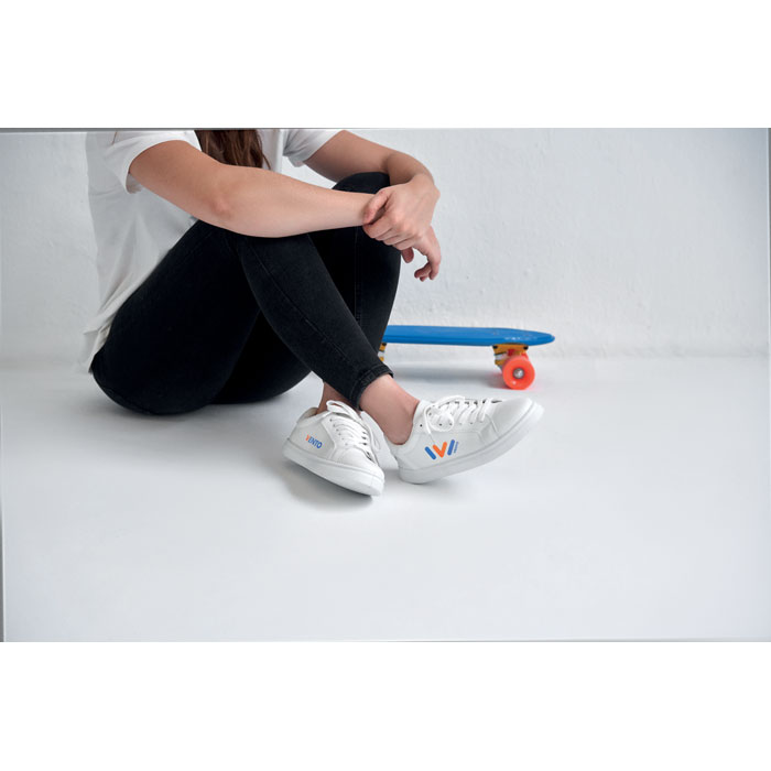 BLANCOS - Sneakers aus PU Gr. 44