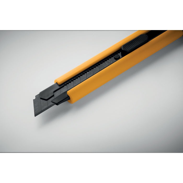 BLADE + - Einziehbares Cuttermesser